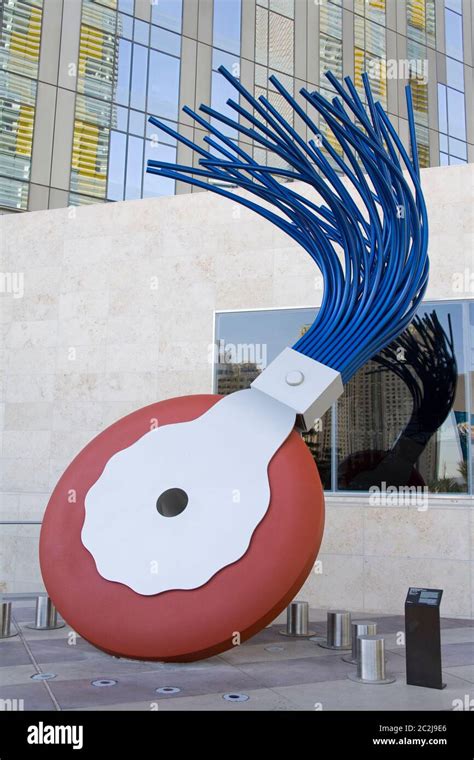 "Typewriter Eraser" sculpture by Claes Oldenburg at CityCenter, Las ...