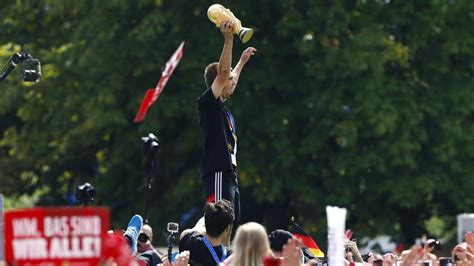 Germany Captain Lahm Quits International Football Eurosport