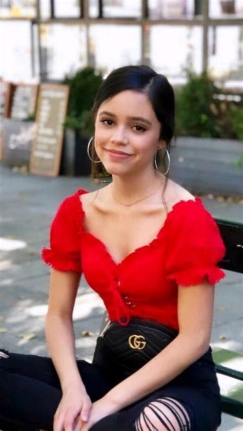 Jenna Ortega Mercredi Adams Celebridades Femeninas Famosos Famosas