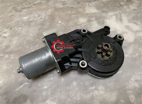 Mô tơ nâng kính Mitsubishi Triton, Pajero Sport 2010-2014