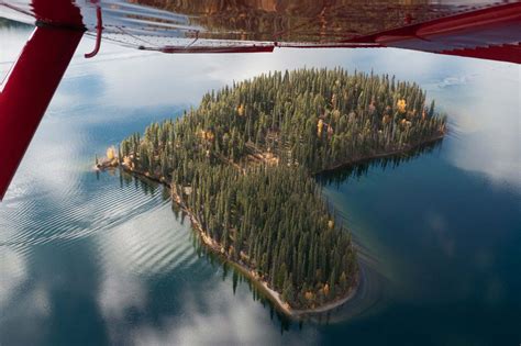 Log Cabin Rental In The Yukon At Otter Island Or Pilot Mountain