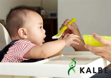 Introducing Your Month Old Baby To Solid Foods Kalbe