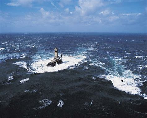 Photos A Riennes Phare Vieille Vu Du Ciel Photo A Rienne De France