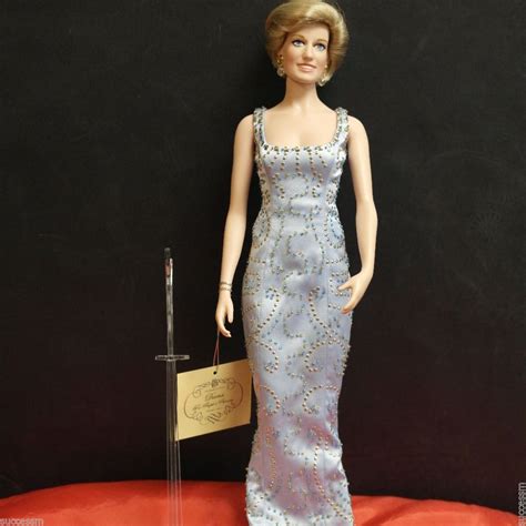 Franklin Mint Princess Diana Vinyl Doll In Blue Beaded Versace Gown