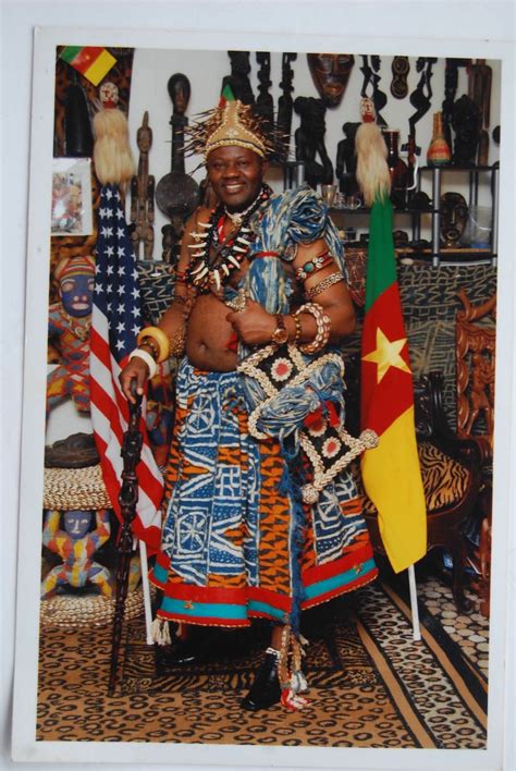 Pin by Hedy de Greef on Afrika | African royalty, African swimwear