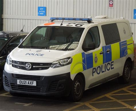 British Transport Police Ou Axf Vauxhall Vivaro Suppor Flickr