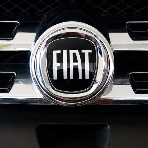 7 Adesivos Emblema Fiat Preto Grand Siena