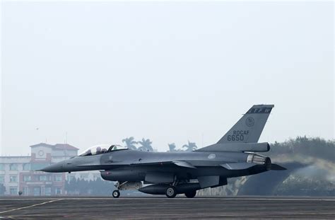 F 16v戰機嘉義東石外海失聯 軍方全力搜救 政治 重點新聞 中央社 Cna