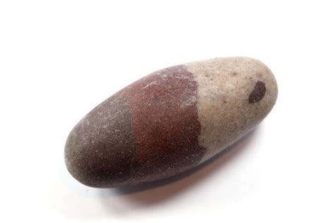 Guide to Shiva Lingam Meaning & Properties | Conscious Items