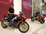 Aprilia Rsv Factory Baujahr Datenblatt Technische Details