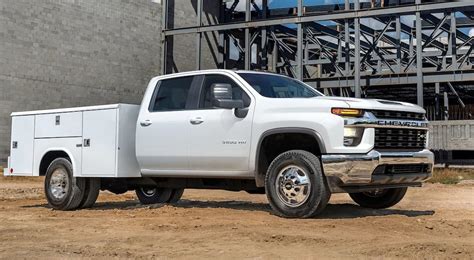 Buying a Commercial Truck or Van? Read This Handy Chevy Buyer’s Guide