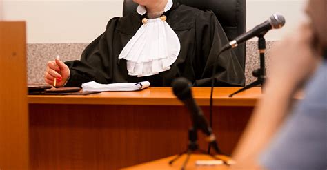 O Crime De Falso Testemunho No Tribunal Do Júri