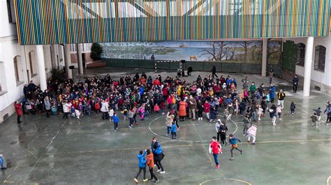 Los Alumnos Del Colegio San Francisco De Pamplona Estrenan Su Nuevo