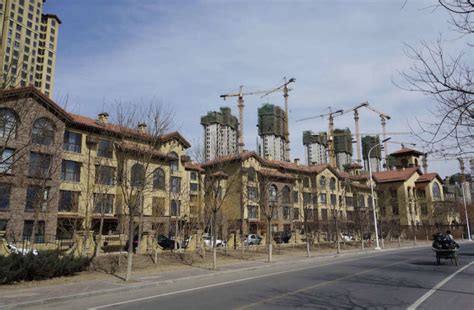 Inside The Ghost Cities Of China That Look Like A Futuristic Dystopia