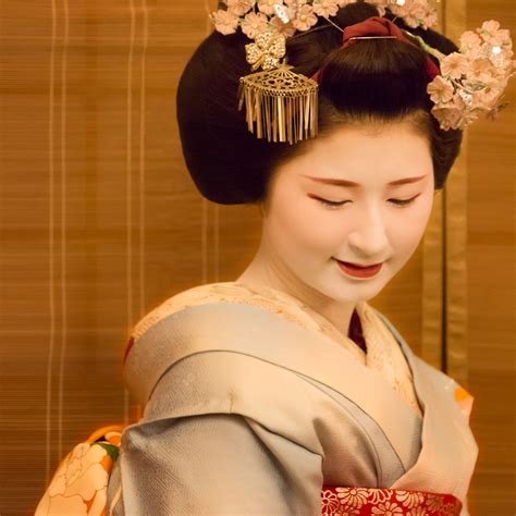 Maiko Fukuno Of Miyagawacho Kyoto Claude Saccaro Flickr