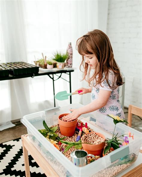 Spring Garden Sensory Bin Artofit