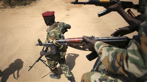 Le Soudan Du Sud Au Bord De La Guerre Civile