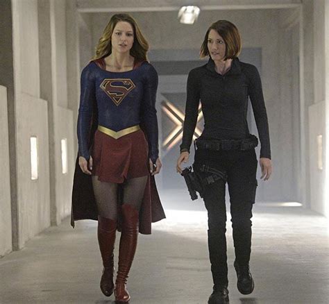 Supergirl Photo Chyler Leigh Melissa Benoist 520 Sur 559 Allociné