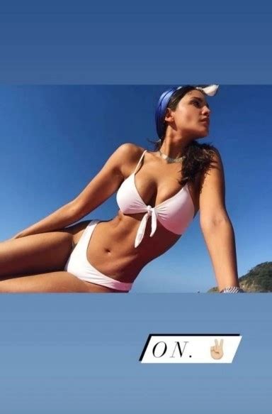 Eiza González presume su cuerpo con sexy bikini y enamora a sus fans