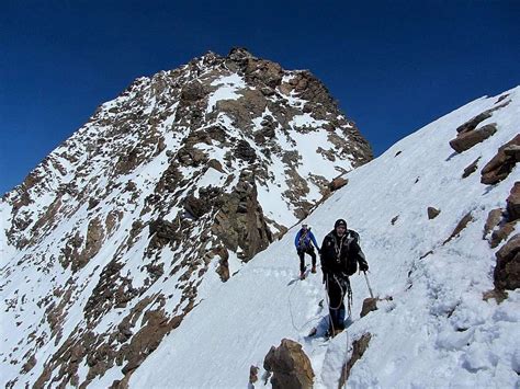 Dufourspitze - Italian Normal Route : Climbing, Hiking & Mountaineering ...