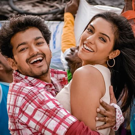 Vijay And Asin In Pokkiri