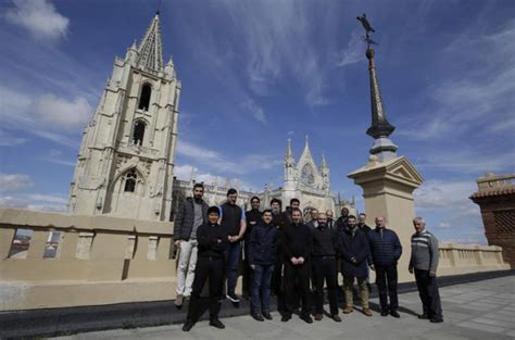 El Milagro De Los Seminaristas De Le N