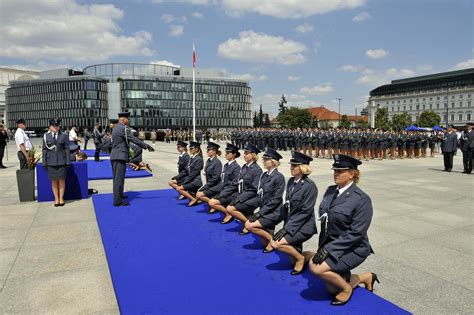 Promocja Oficerska W Lecie Odzyskania Przez Polsk Niepodleg O Ci