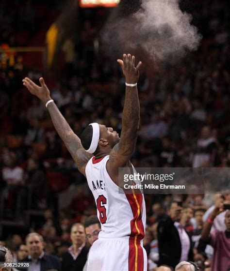 Lebron Chalk Toss Photos and Premium High Res Pictures - Getty Images