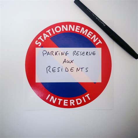 Autocollant interdit de stationner à personnaliser Sticker dissuasif