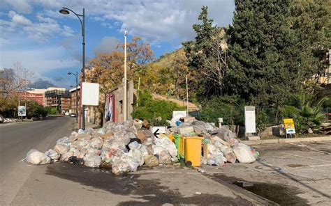 Emergenza Rifiuti Reggio Calabria Pi Che Secondo Tempo Forse Si