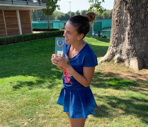 Nuria Parrizas Conquista Su T Tulo En El Itf De Roehampton