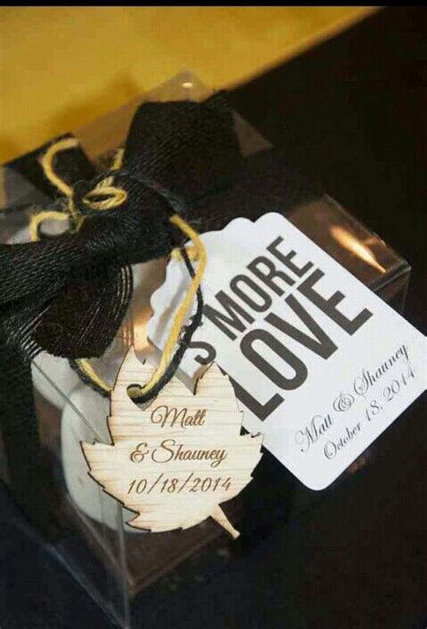 S More Love Wedding Favors With Fall Leave Favors Perfect For A Fall