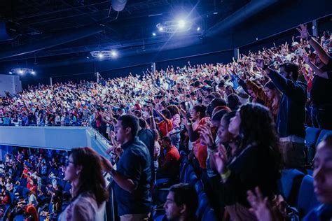 How to Create Highly Targeted Marketing Campaigns for Arenas - usheru