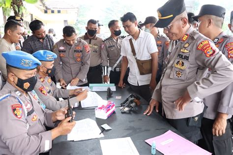 Sipropam Polres Tulang Bawang Cek Personel Pemegang Senpi Dinas Ini