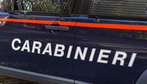 Milano Abusi Su Una 19enne Fuori Da Una Discoteca Arrestato Un 36enne