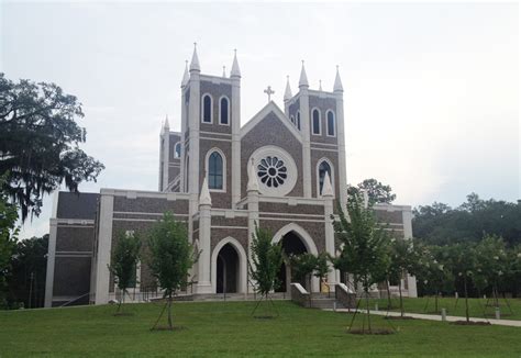 Saint Peter’s Anglican Church | ICF Builder Magazine