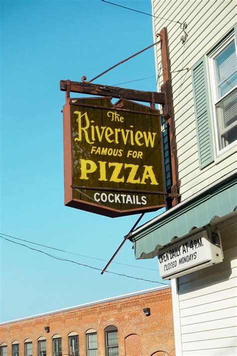 The Riverview In Ipswich Has Been Serving Great Bar Pizza For Decades