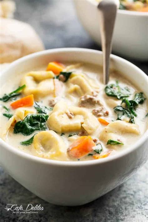 Slow Cooker Creamy Tortellini Soup