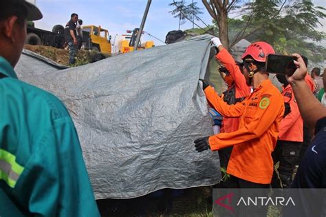 Delapan Korban Meninggal Kecelakaan Di Tol Boyolali Teridentifikasi