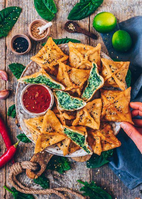 These Crispy Spinach Artichoke Wontons Make For The Perfect Snack