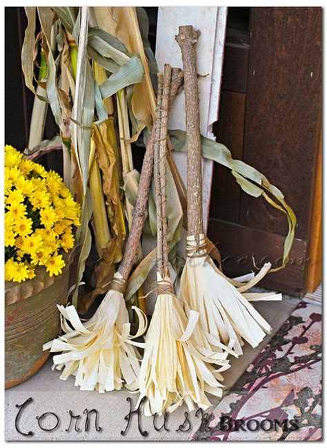 Corn Husk Brooms Halloween Decorations Diy Outdoor Halloween Diy Outdoor Halloween Outdoor