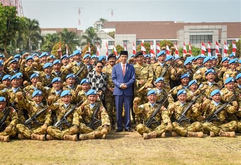 Sekretariat Kabinet Republik Indonesia Presiden Jokowi Alihkan Tugas