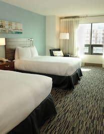 Hilton San Diego Gaslamp Quarter Hotel