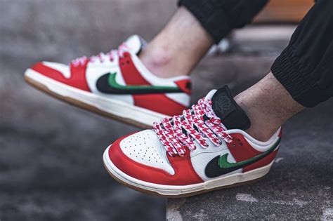 率先近賞 Frame Skate X Nike Sb Dunk Low「habibi」全新聯乘鞋款 Hypebeast