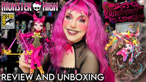 Monster High SDCC Freak Du Chic Draculaura Doll Review Unboxing YouTube