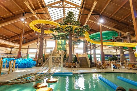 Timber Ridge Lodge & Waterpark: Indoor Pool & Spa Day Pass | ResortPass