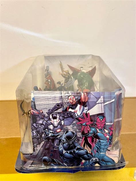 Disney Marvel Avengers Deluxe Figures Set Hobbies And Toys Toys And Games