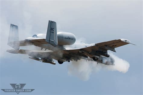 A10 Warthog Firing Gun