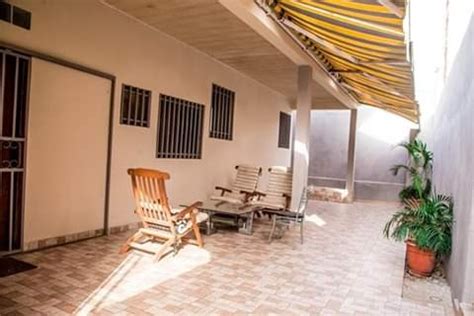 Vente Villa 7 pièces 820 m² Bingerville BazarAfrique Côte dIvoire