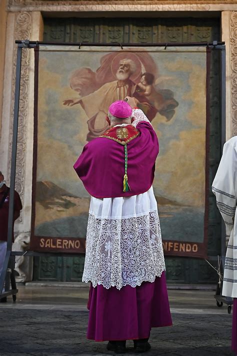 San Matteo Il Cardinale Pietro Parolin Presiede Il Pontificale